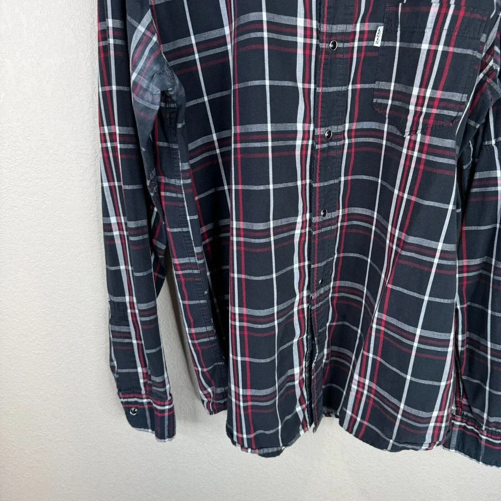 Levis levi men